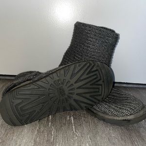 Ugg Classic Cardy Button Detailed Knit Boots